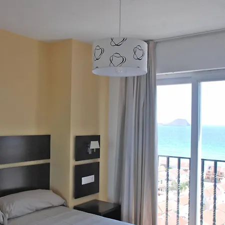 מלון El Pedruchillo לה מנגה דל מר מנור